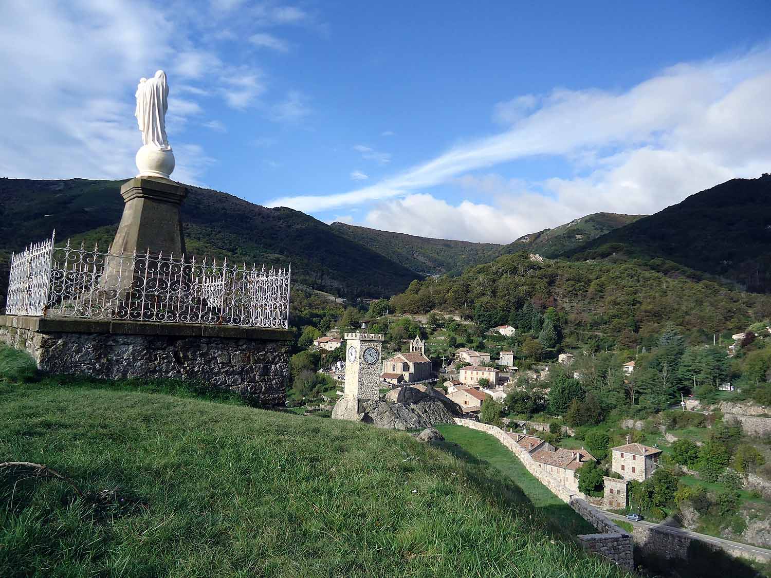 Village de Burzet en Ardèche